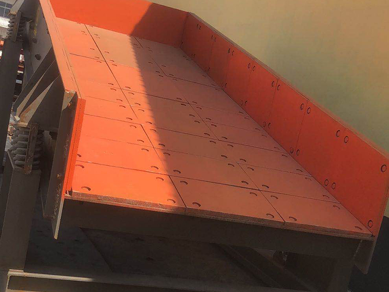 振動給料機的工作參數(shù)有哪些？